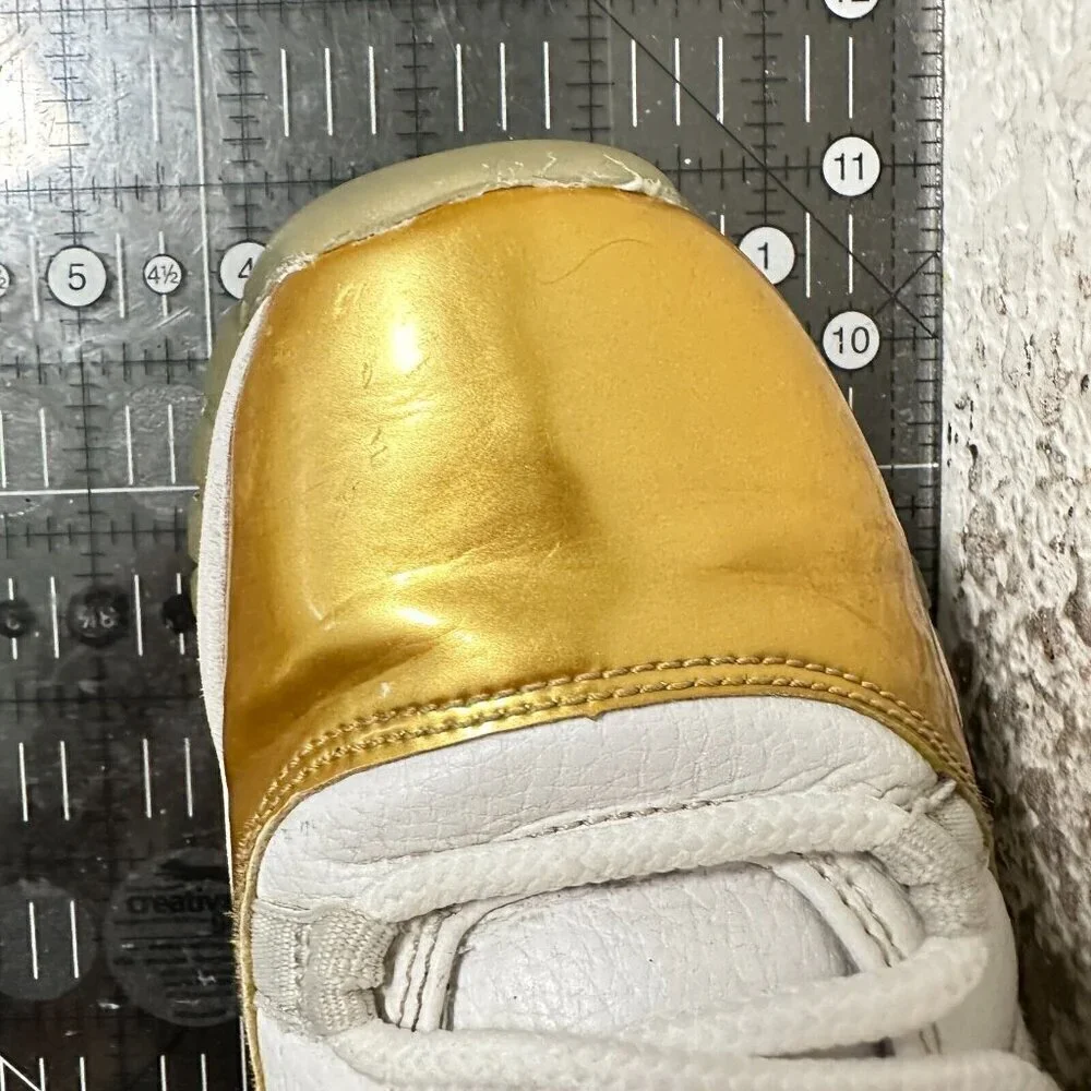 Nike Air Jordan 11 Closing Ceremony Youth Sz 7Y Women 8.5 528896-103 White Shoes